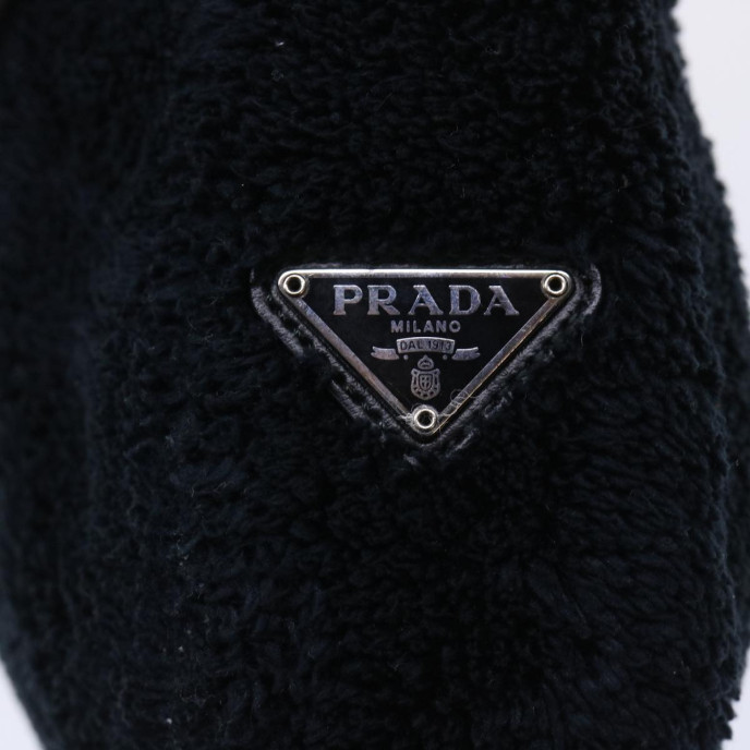 Prada Re-edition 