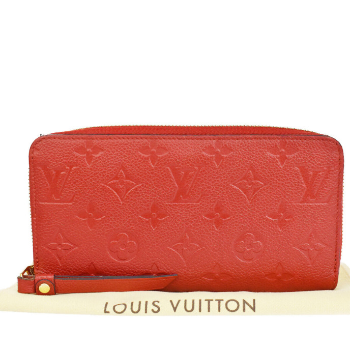 Louis Vuitton Zippy wallet