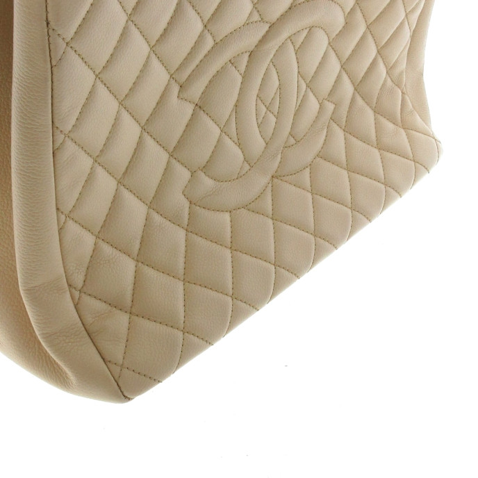 Chanel GST (Grand shopping Tote) Beige