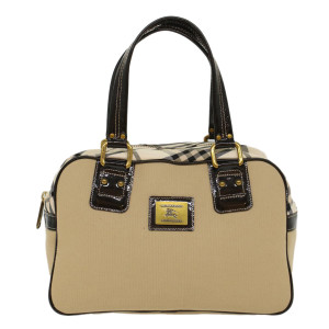 Burberry Stylish Beige Bag