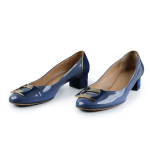 Salvatore Ferragamo Navy Blue Patent Leather / Suede Block Heel Pumps Size 9.5C