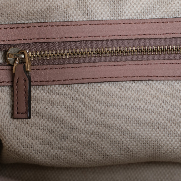 Gucci Beige Patent Leather Soho Shoulder Bag