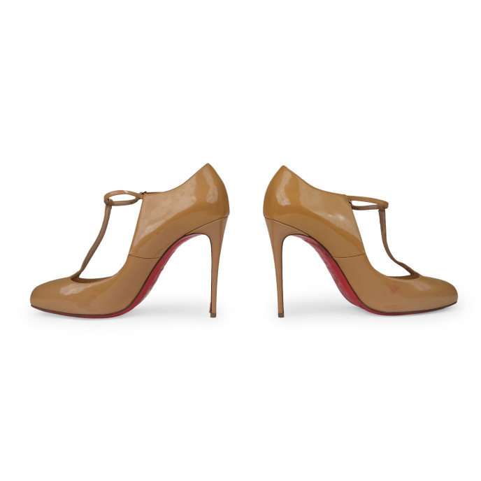 Christian Louboutin Beige Patent Leather Tpoppins Pumps 
