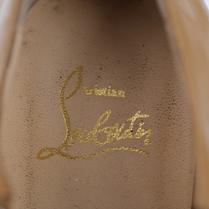 Christian Louboutin Beige Patent Leather Tpoppins Pumps 