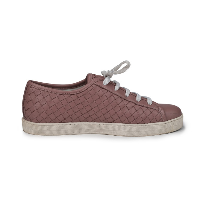 Bottega Veneta Beige Women's Intrecciato Leather Lace Up Sneakers