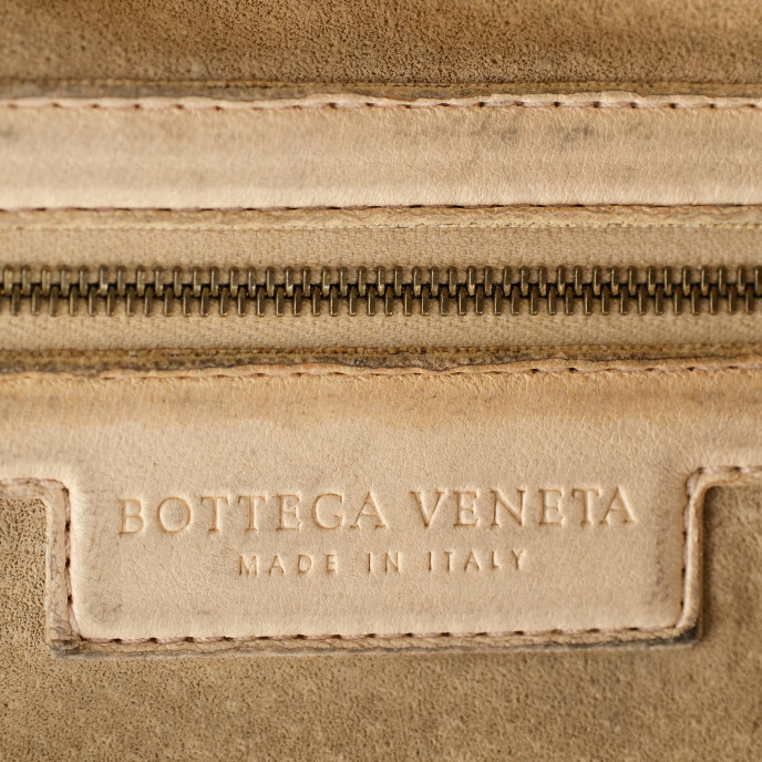 Bottega Veneta Beige Intreciatto Leather Montaigne Shoulder Bag