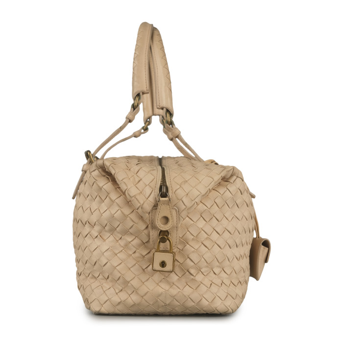 Bottega Veneta Beige Intreciatto Leather Montaigne Shoulder Bag