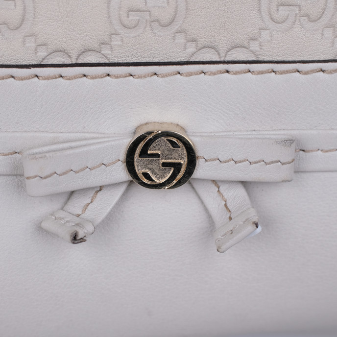 Gucci Off White Guccisima Leather Mayfair Tote